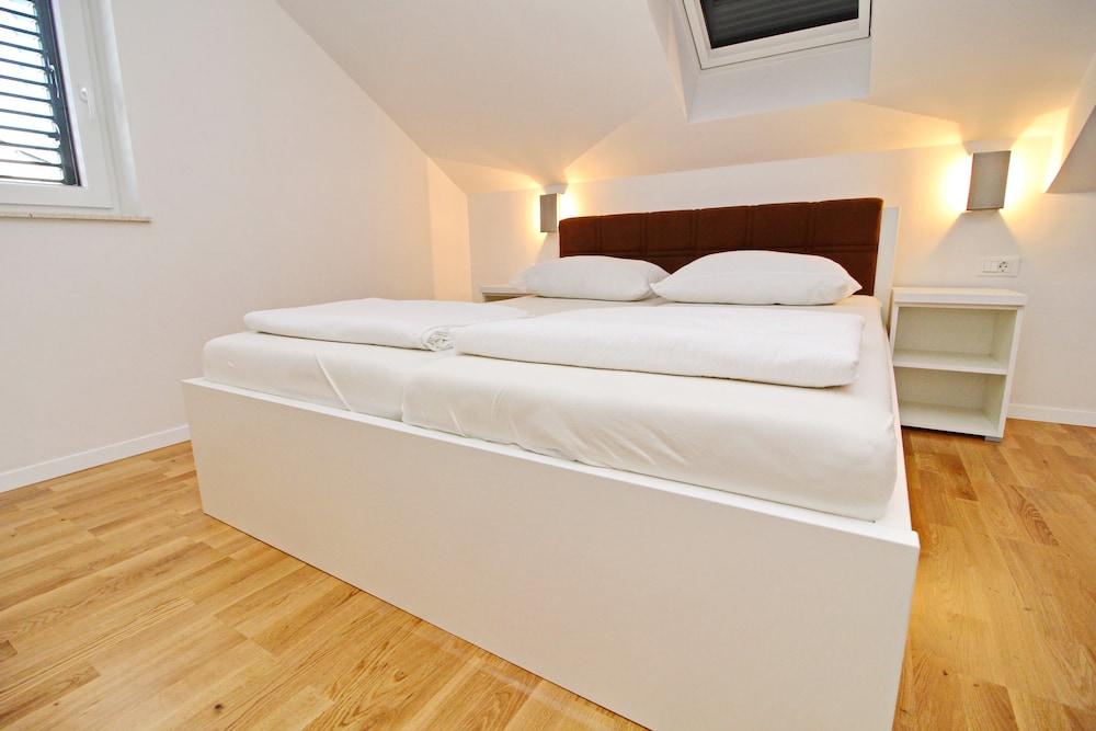 Apartment Kula Janjina